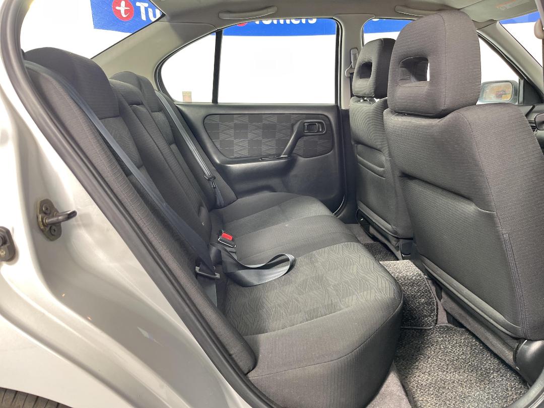 Photo '20' of Nissan Primera