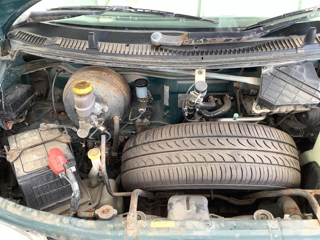 Photo '12' of Nissan Serena