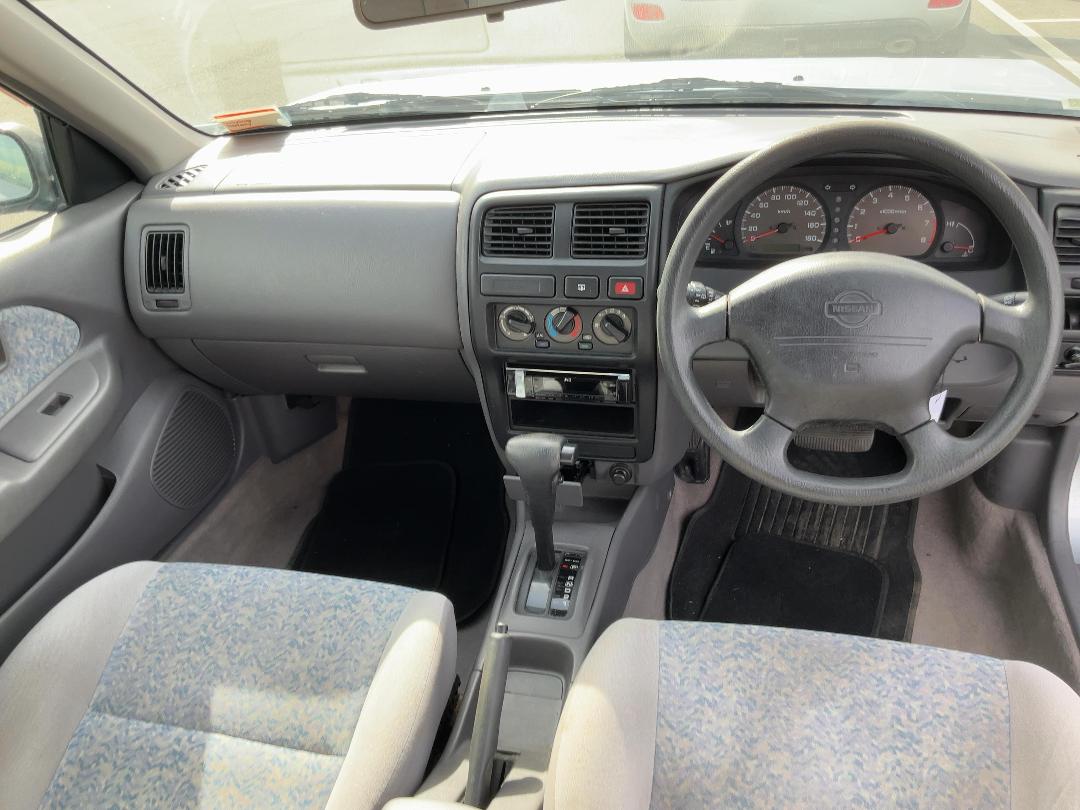 Photo '17' of Nissan Sunny Lucino