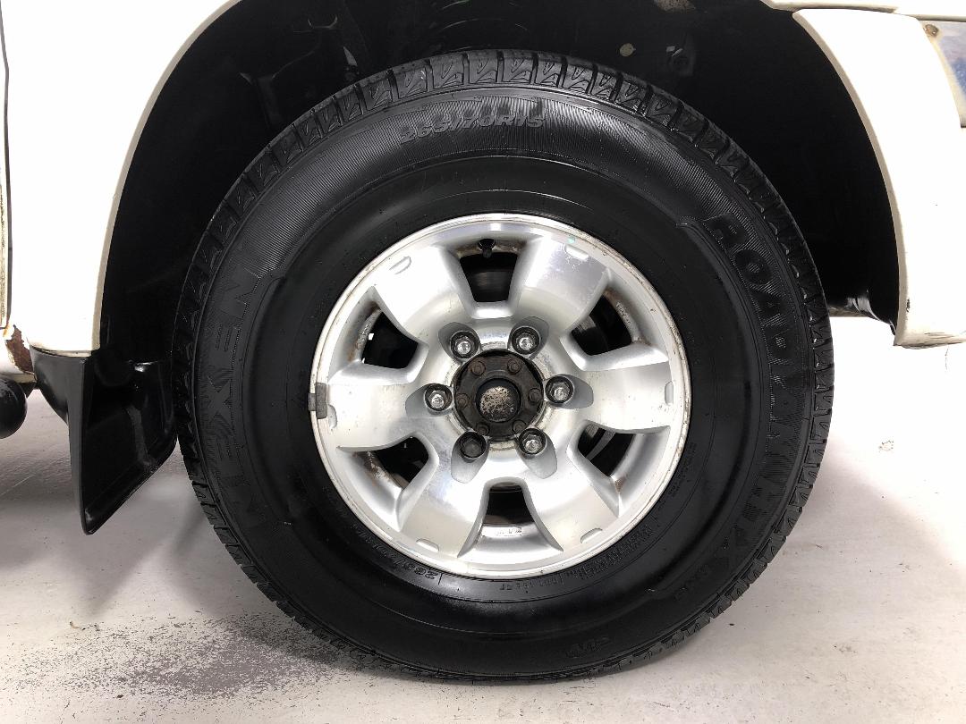 Photo '9' of Nissan Terrano Photo '9' of Nissan Terrano