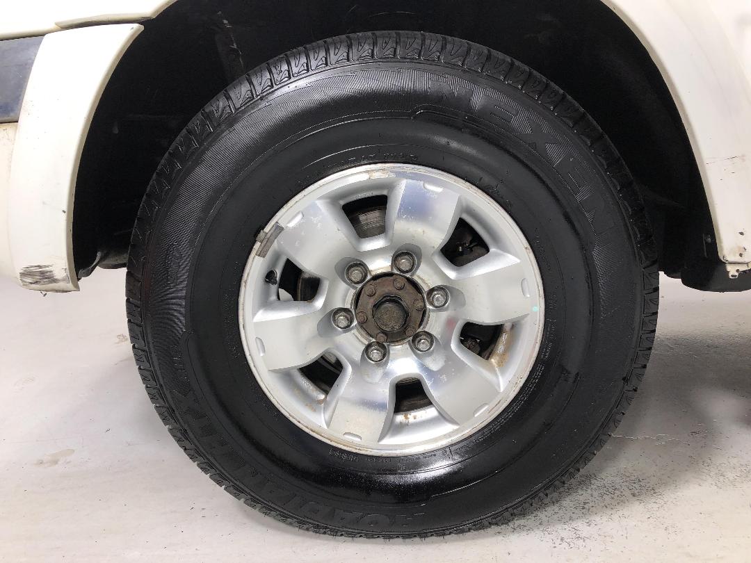 Photo '10' of Nissan Terrano Photo '10' of Nissan Terrano