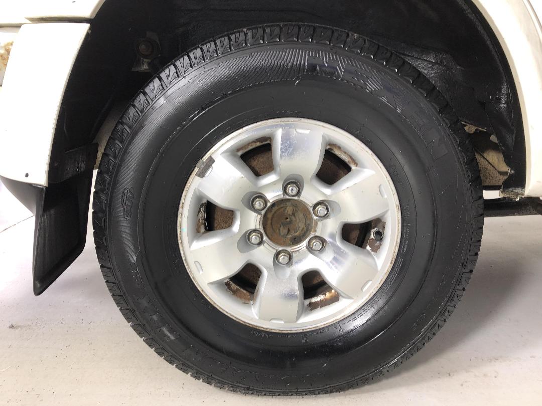 Photo '12' of Nissan Terrano Photo '12' of Nissan Terrano