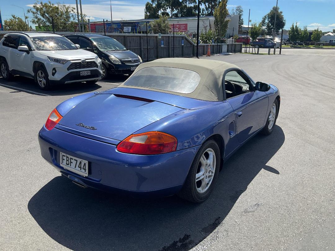 Photo '2' of Porsche Boxster