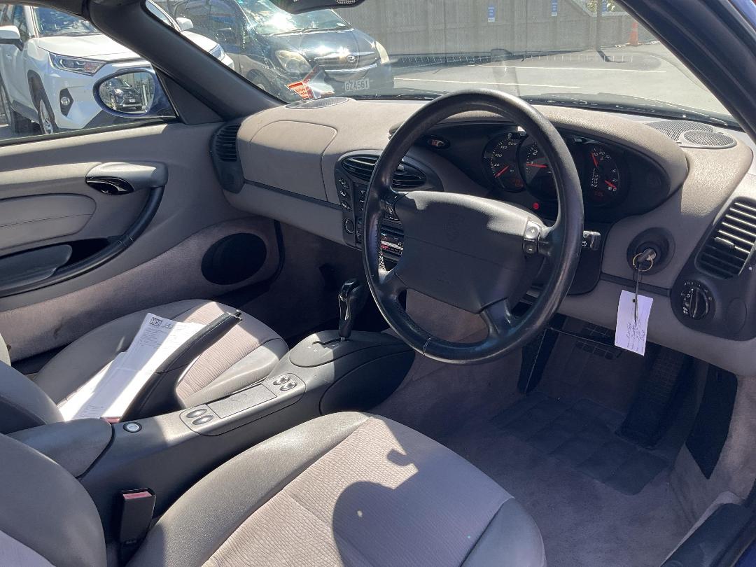 Photo '6' of Porsche Boxster