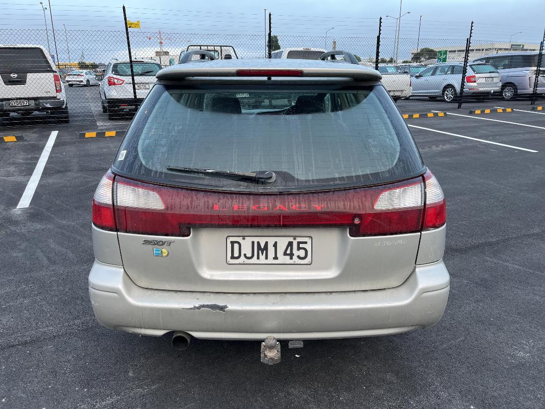 Photo '9' of Subaru Legacy 250T