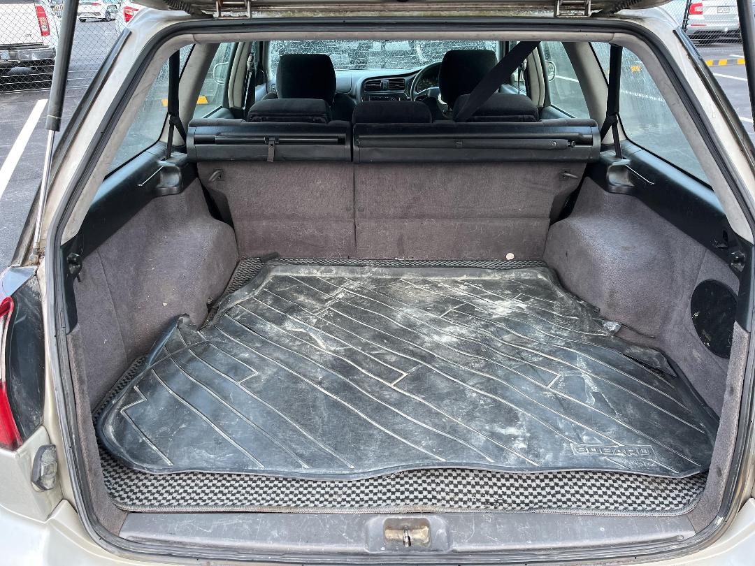 Photo '12' of Subaru Legacy 250T