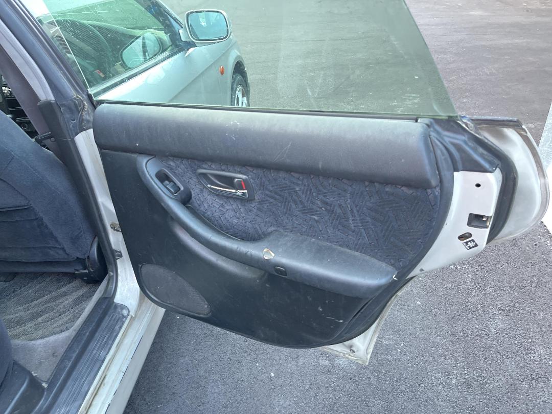 Photo '17' of Subaru Legacy 250T