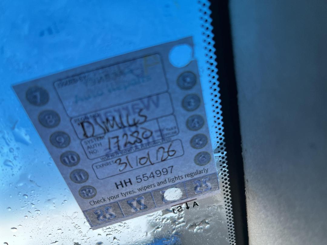 Photo '21' of Subaru Legacy 250T