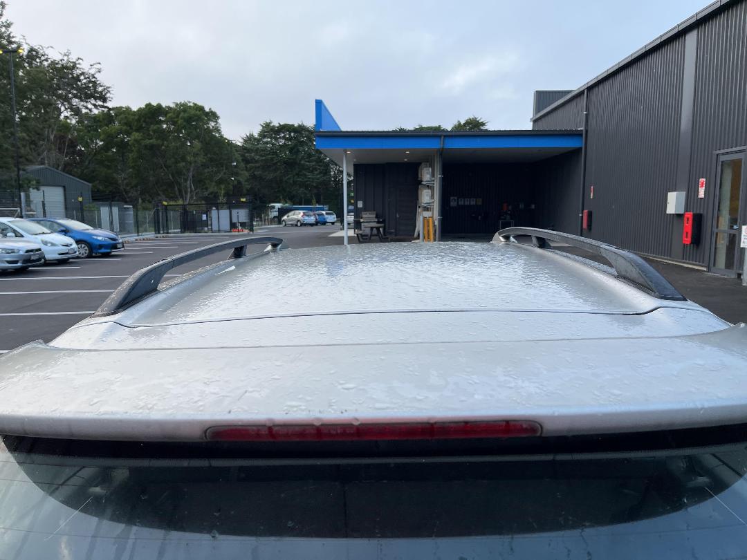 Photo '23' of Subaru Legacy 250T