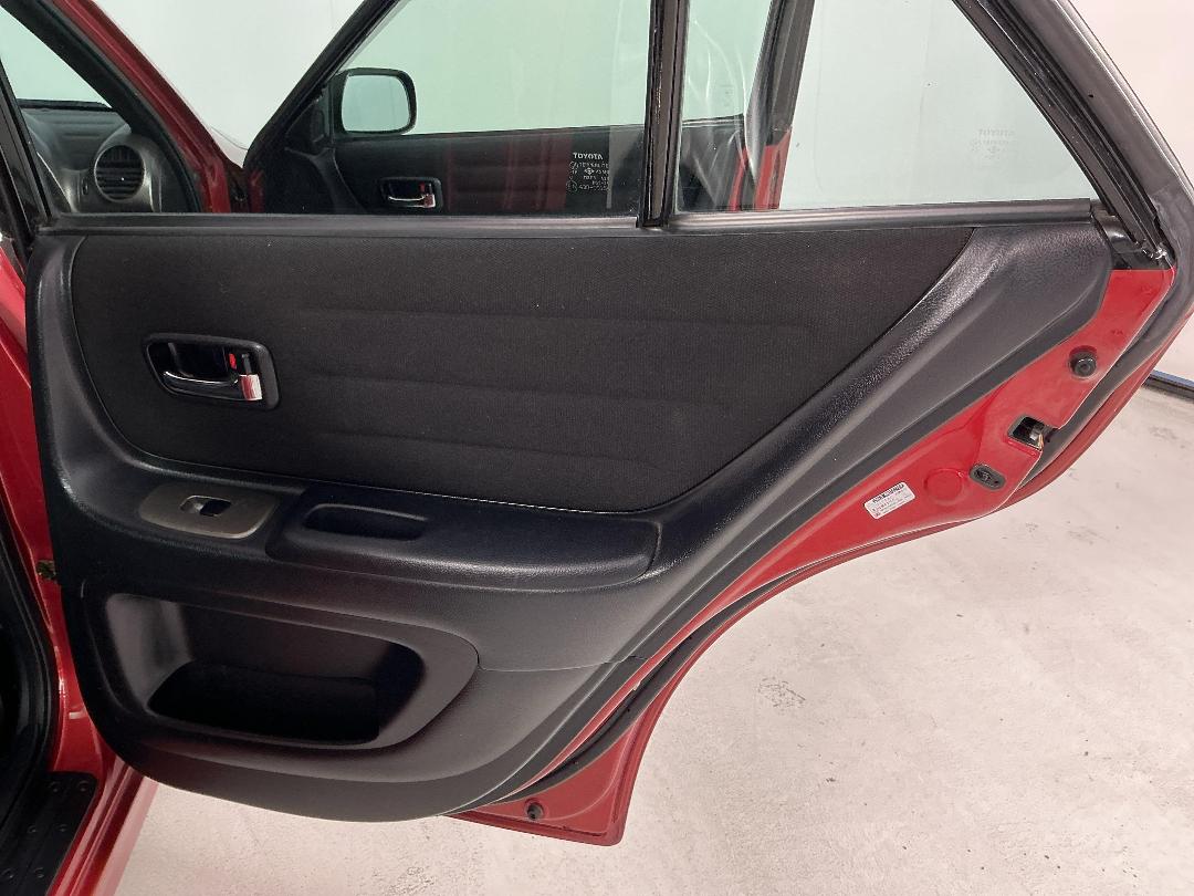 Photo '19' of Toyota Altezza