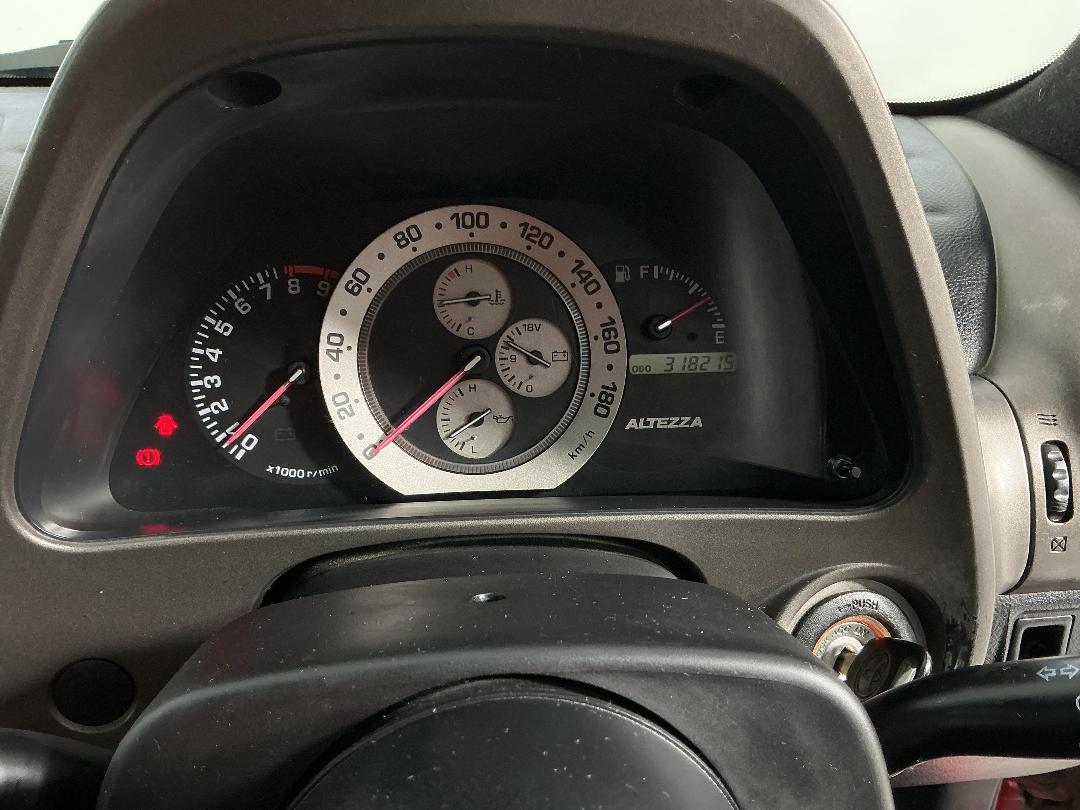 Photo '21' of Toyota Altezza