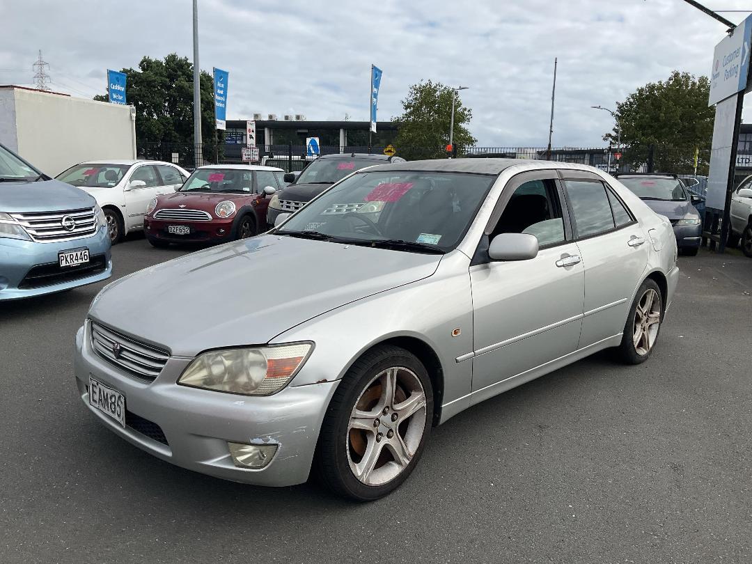 Photo '3' of Toyota Altezza