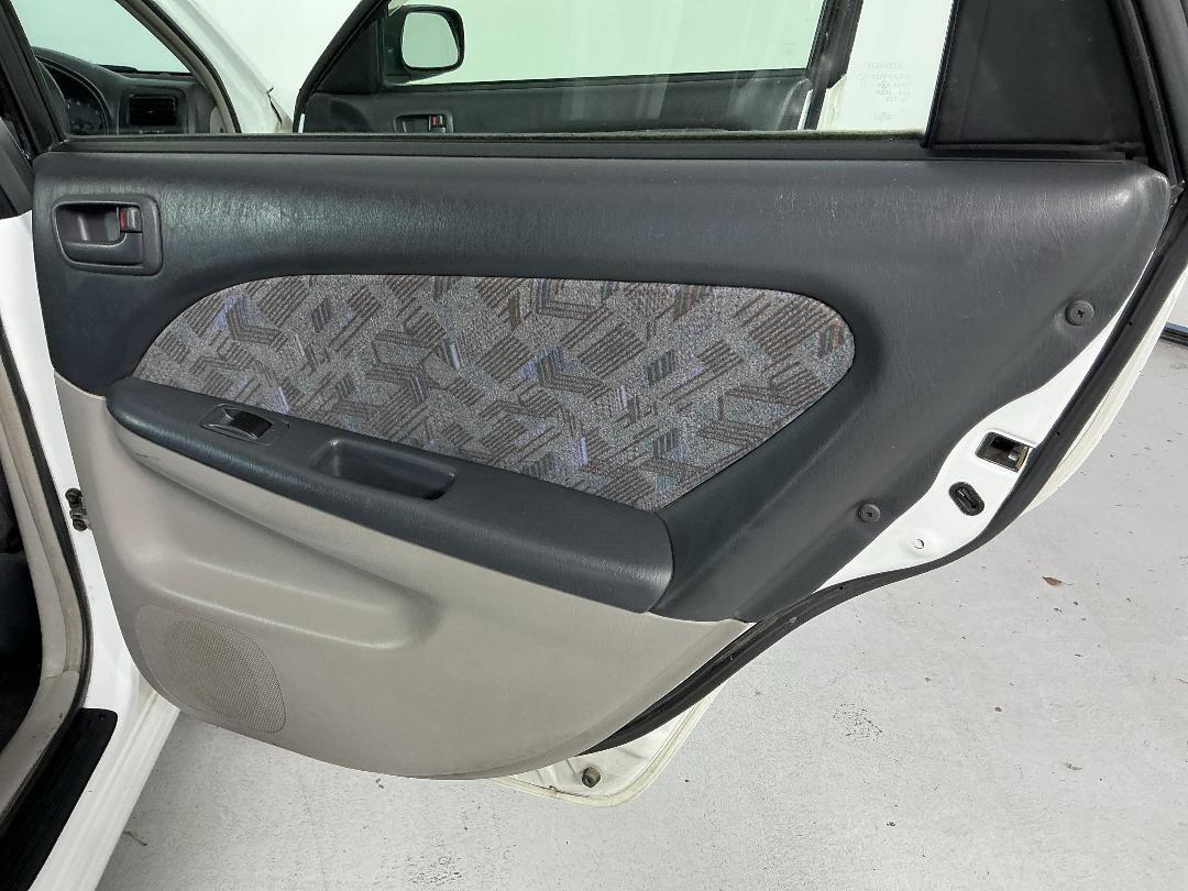 Photo '19' of Toyota Caldina Photo '19' of Toyota Caldina