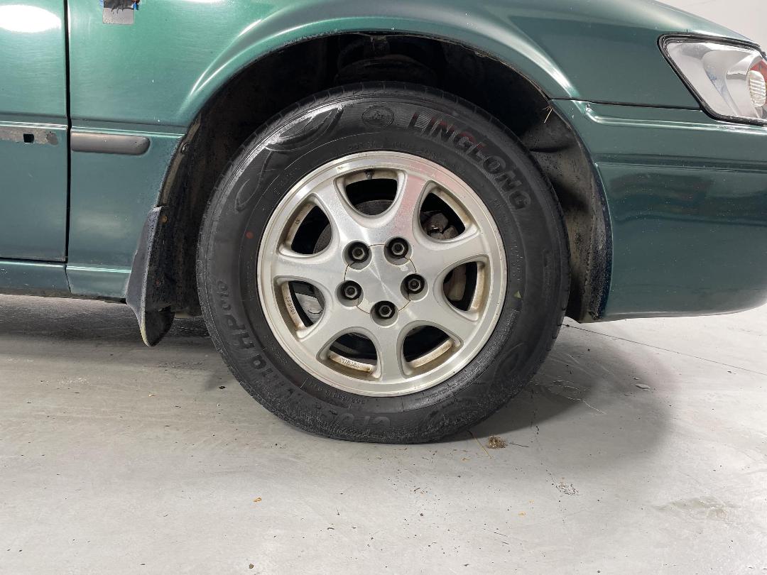 Photo '9' of Toyota Camry