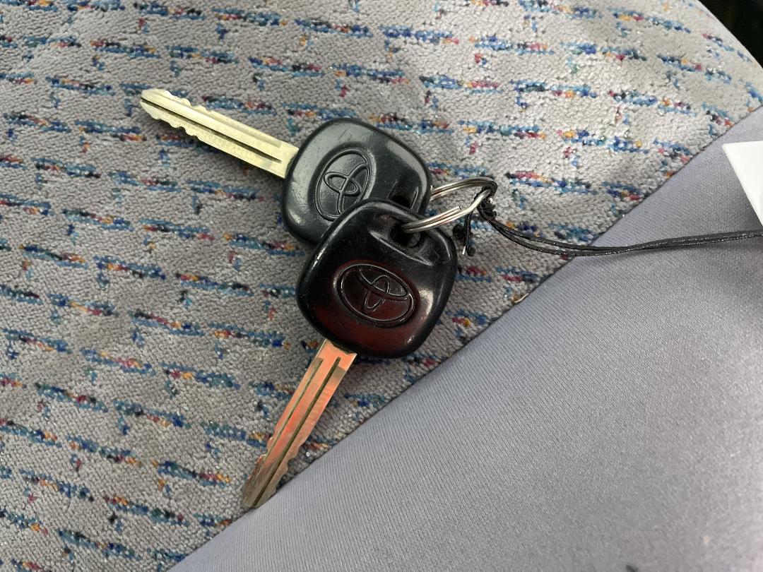 Photo '22' of Toyota Camry