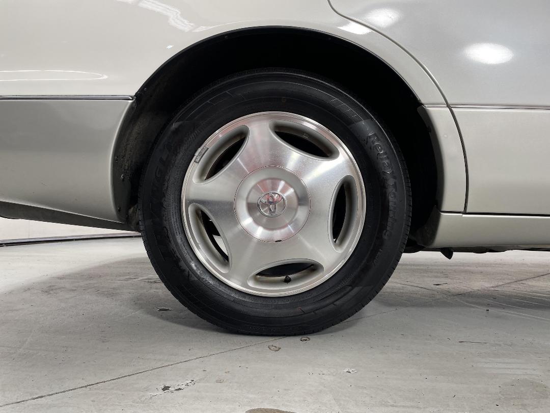 Photo '12' of Toyota Celsior