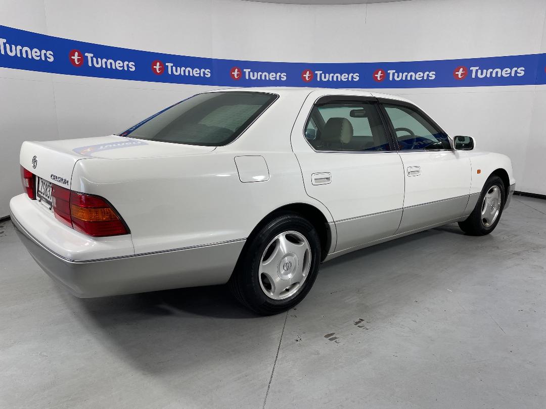 Photo '7' of Toyota Celsior