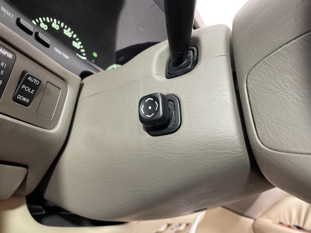 Photo '30' of Toyota Celsior