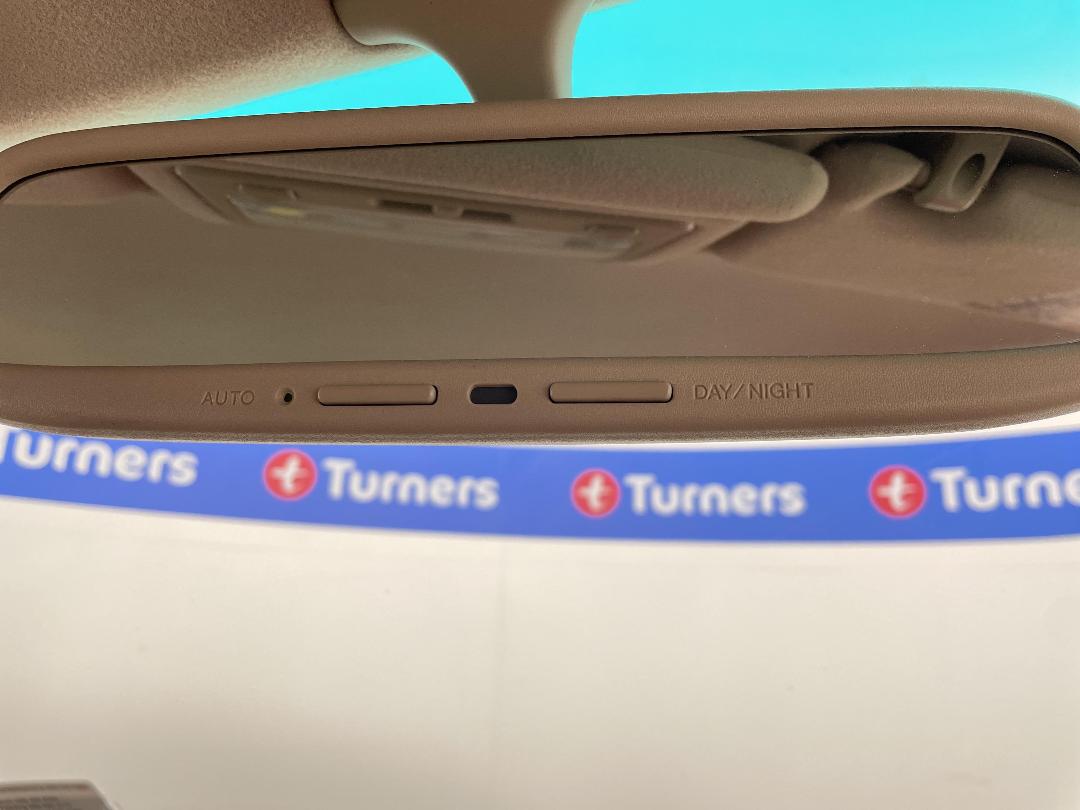 Photo '35' of Toyota Celsior