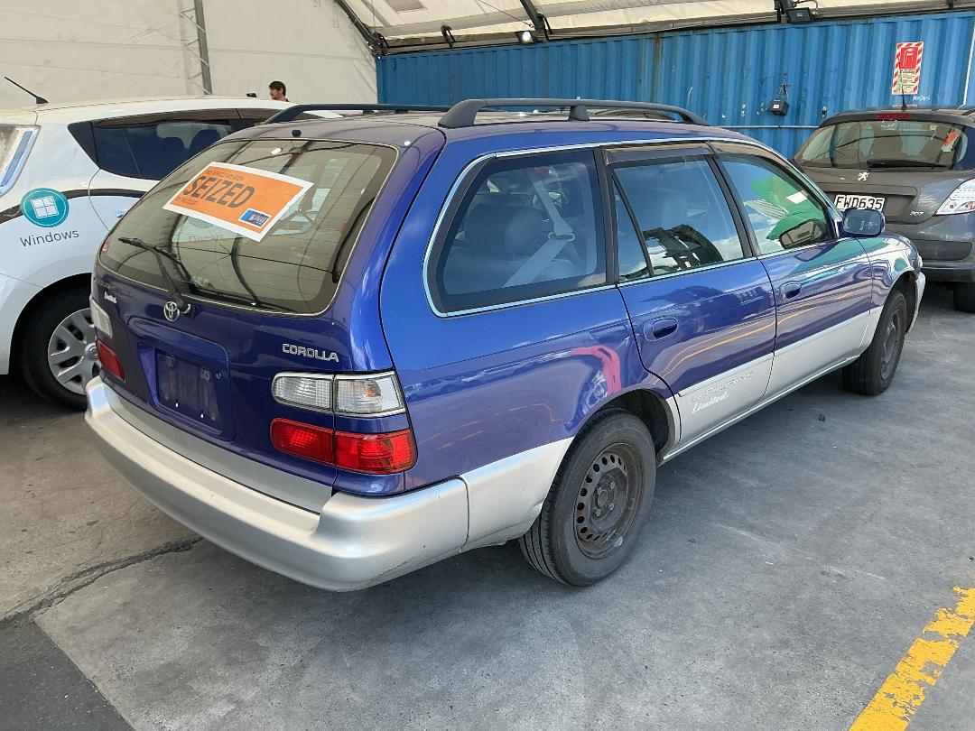 Photo '20' of Toyota Corolla Photo '20' of Toyota Corolla