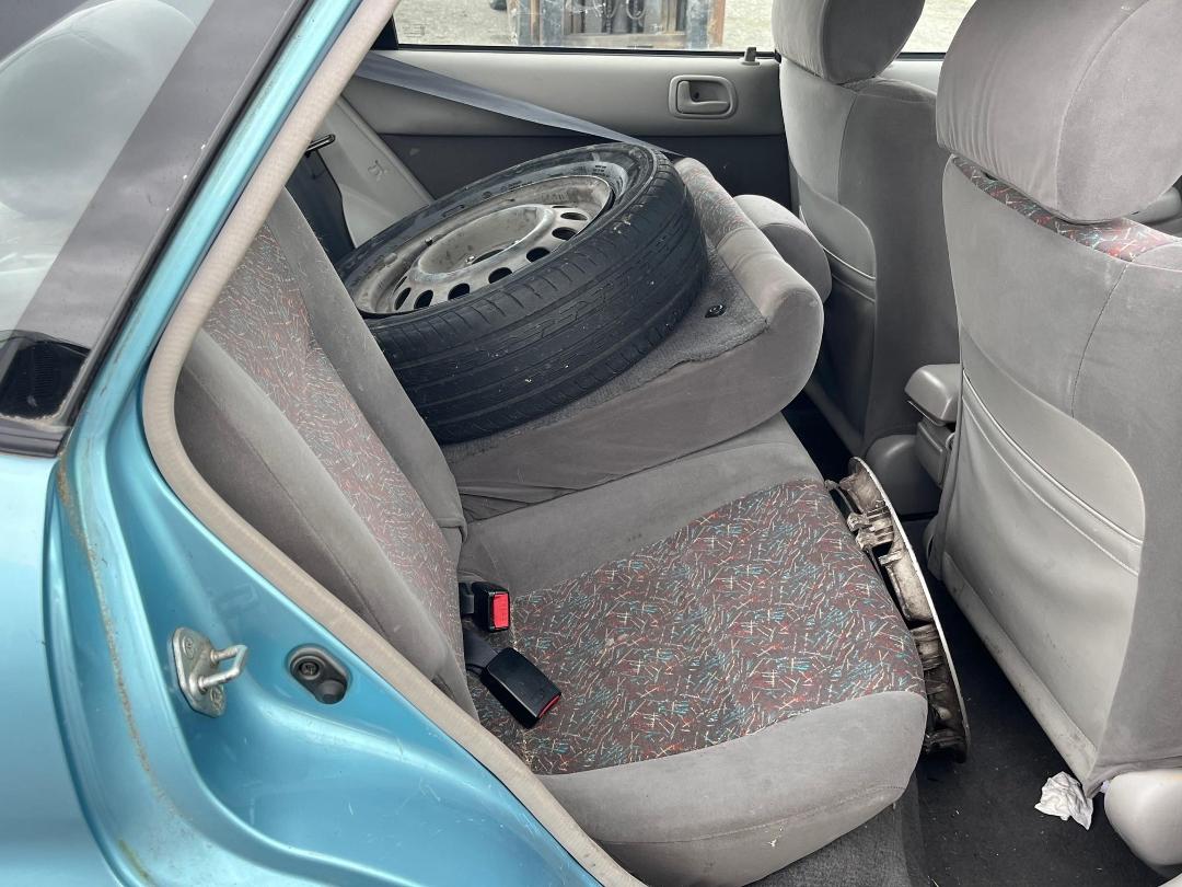 Photo '12' of Toyota Corolla GL