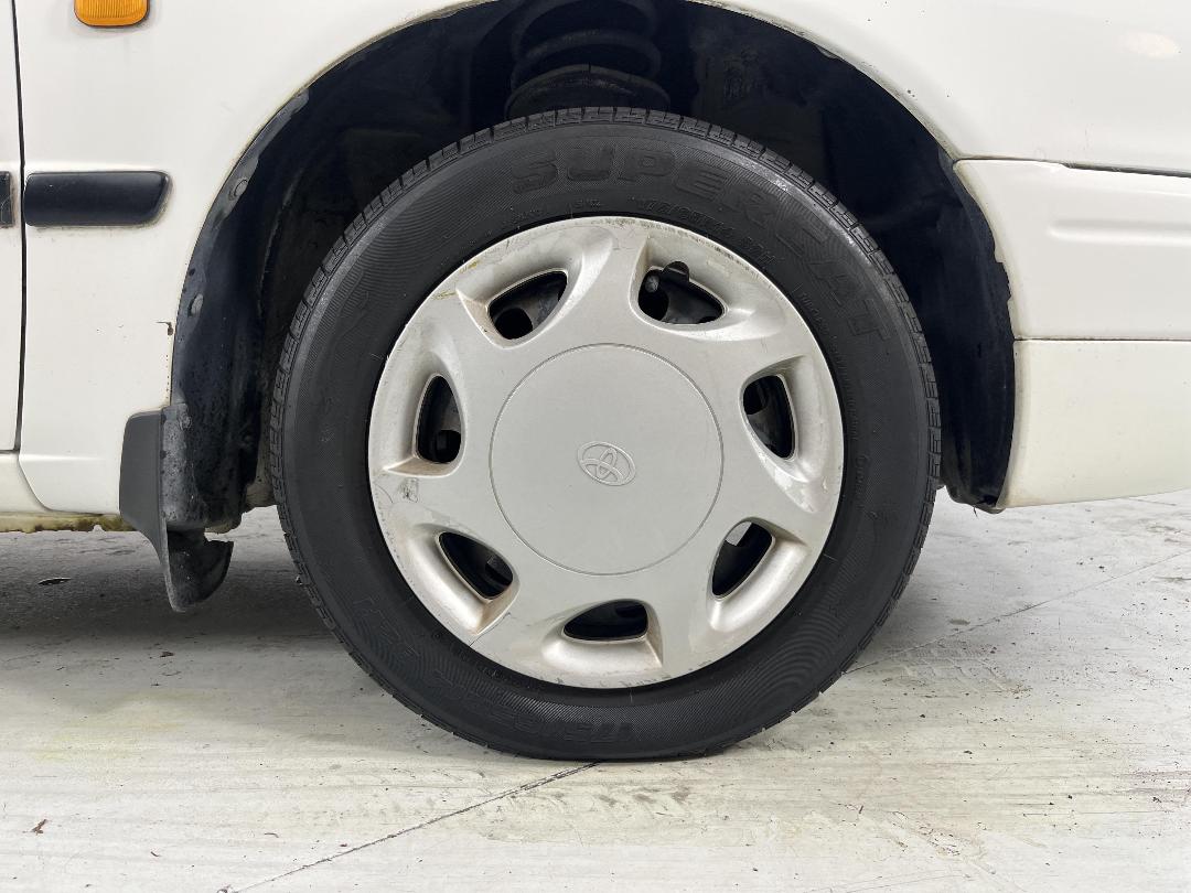 Photo '9' of Toyota Corolla