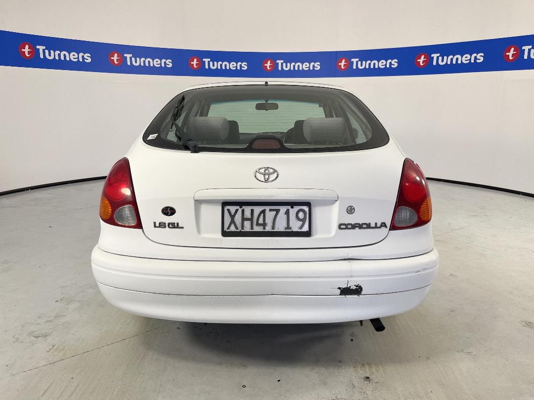 Photo '6' of Toyota Corolla