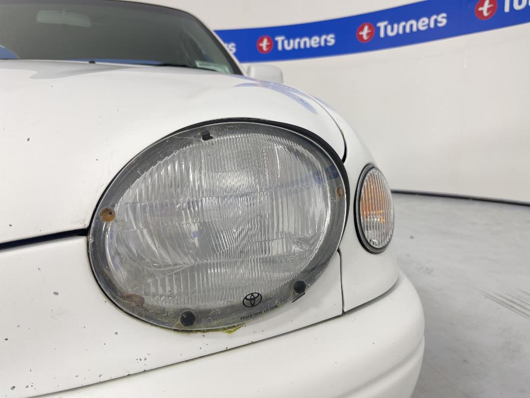 Photo '24' of Toyota Corolla