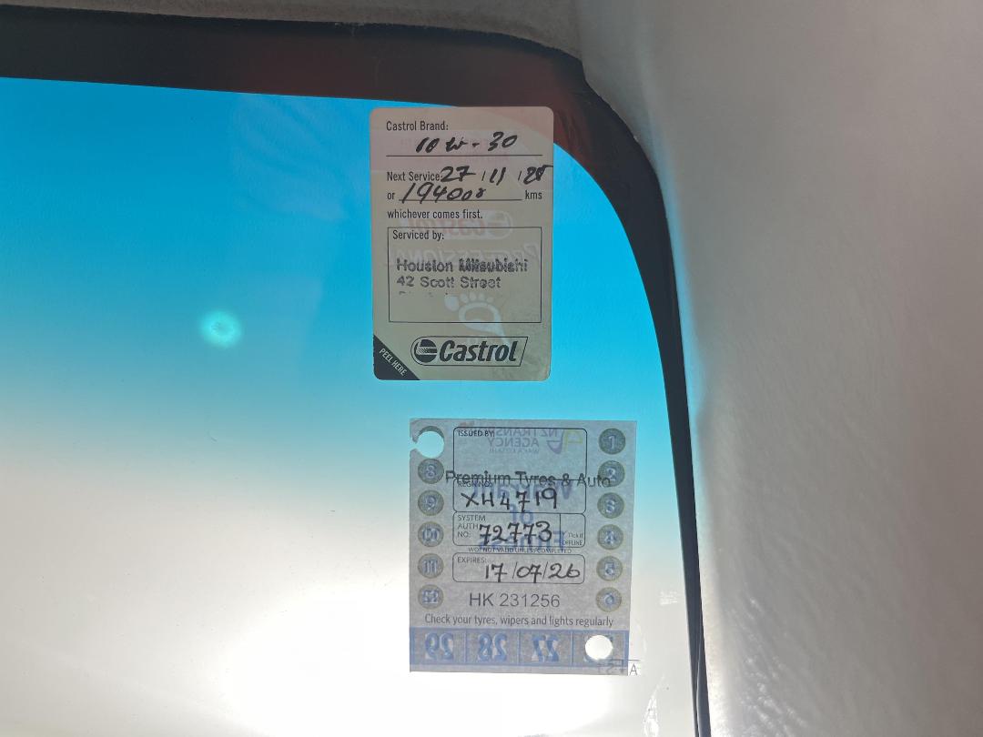 Photo '26' of Toyota Corolla