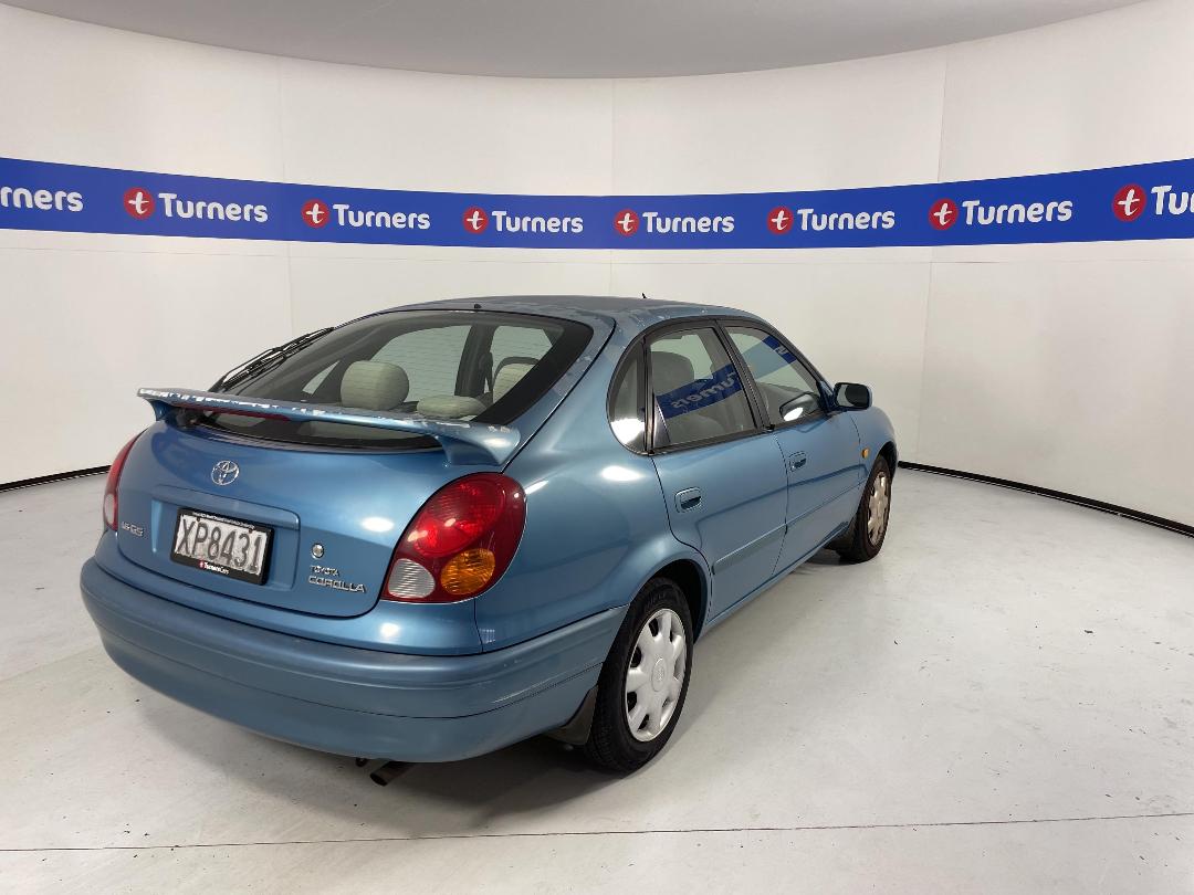 Photo '7' of Toyota Corolla Photo '7' of Toyota Corolla