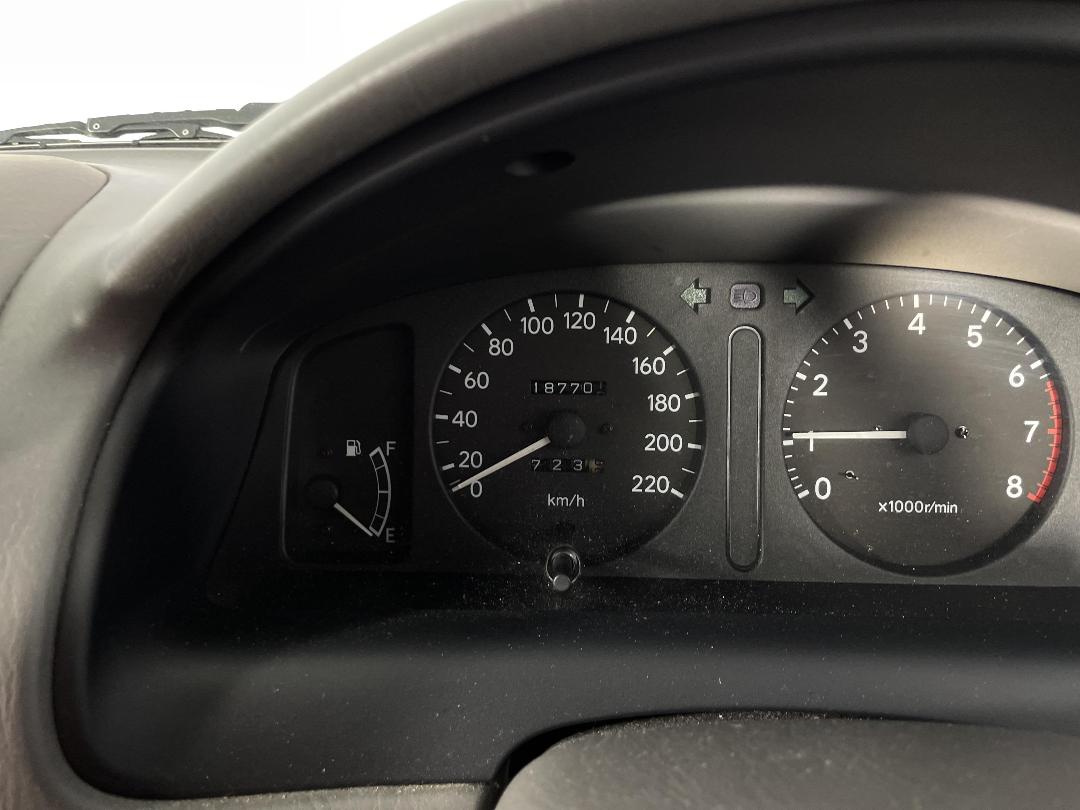 Photo '21' of Toyota Corolla Photo '21' of Toyota Corolla