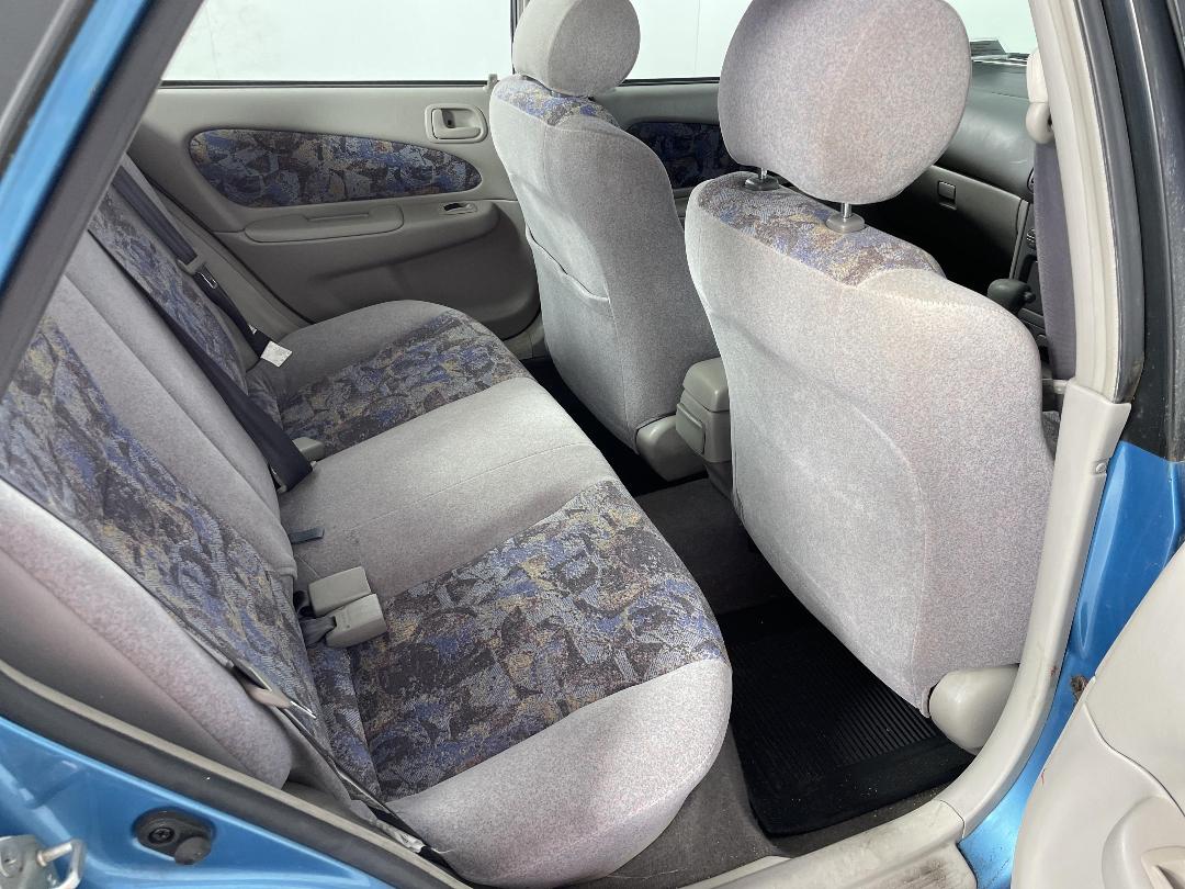 Photo '20' of Toyota Corolla Photo '20' of Toyota Corolla