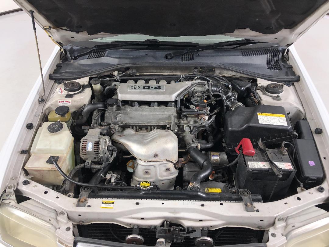 Photo '13' of Toyota Corona