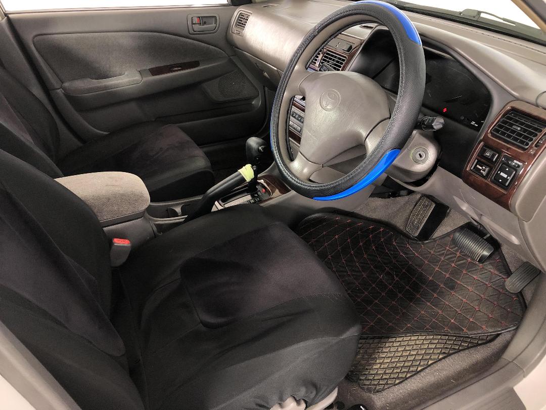 Photo '16' of Toyota Corona