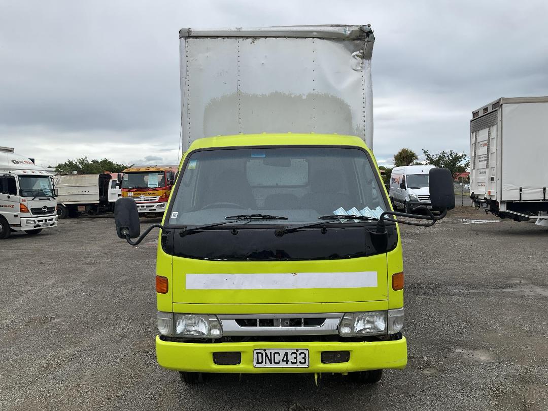 Photo '11' of Toyota Dyna Boxbody Curtainsider