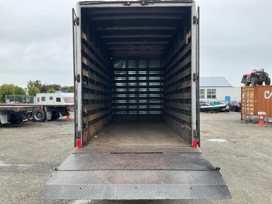 Photo '16' of Toyota Dyna Boxbody Curtainsider