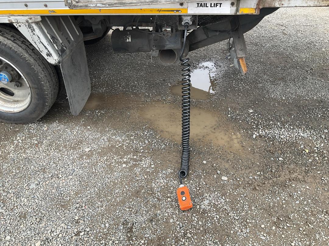 Photo '19' of Toyota Dyna Boxbody Curtainsider