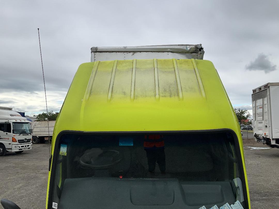 Photo '23' of Toyota Dyna Boxbody Curtainsider