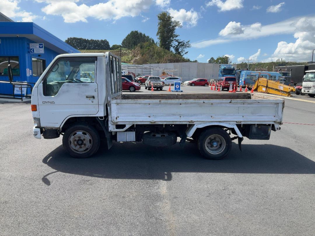 Photo '7' of Toyota Dyna BU107 Flat Deck