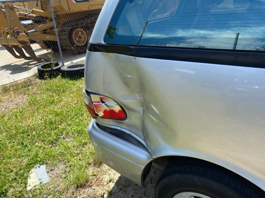 Photo '3' of Toyota Estima Lucida