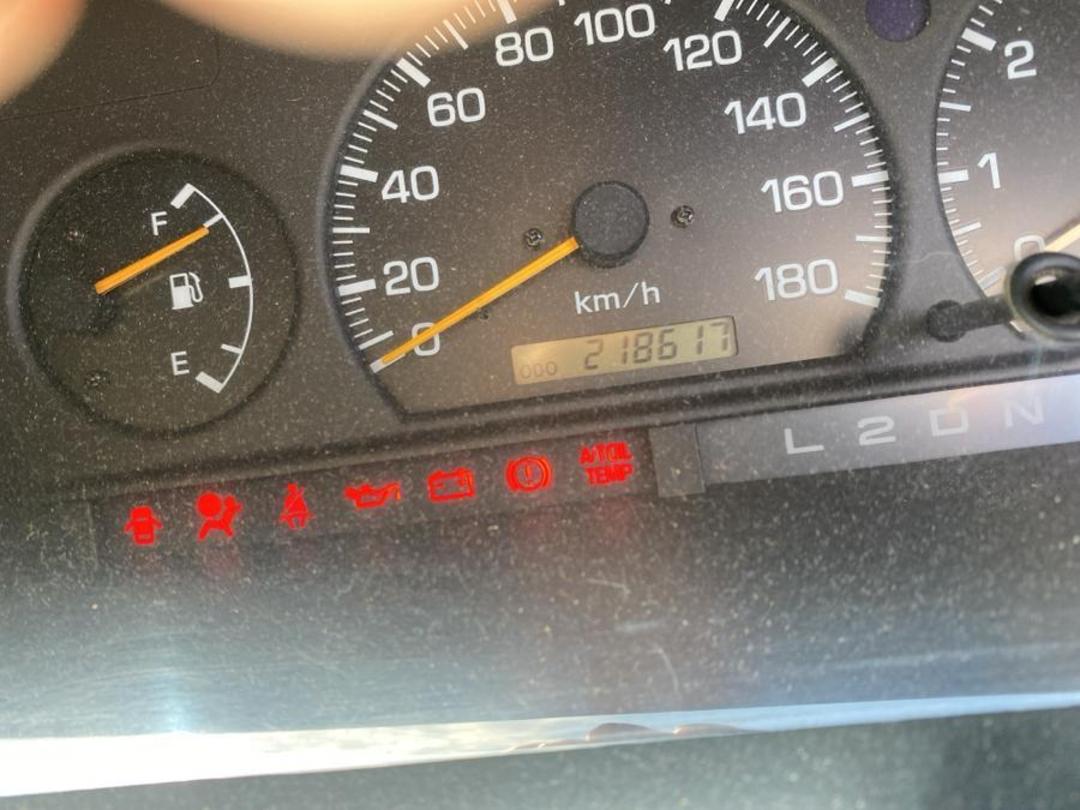 Photo '7' of Toyota Estima Lucida