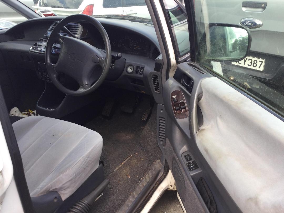 Photo '5' of Toyota Estima