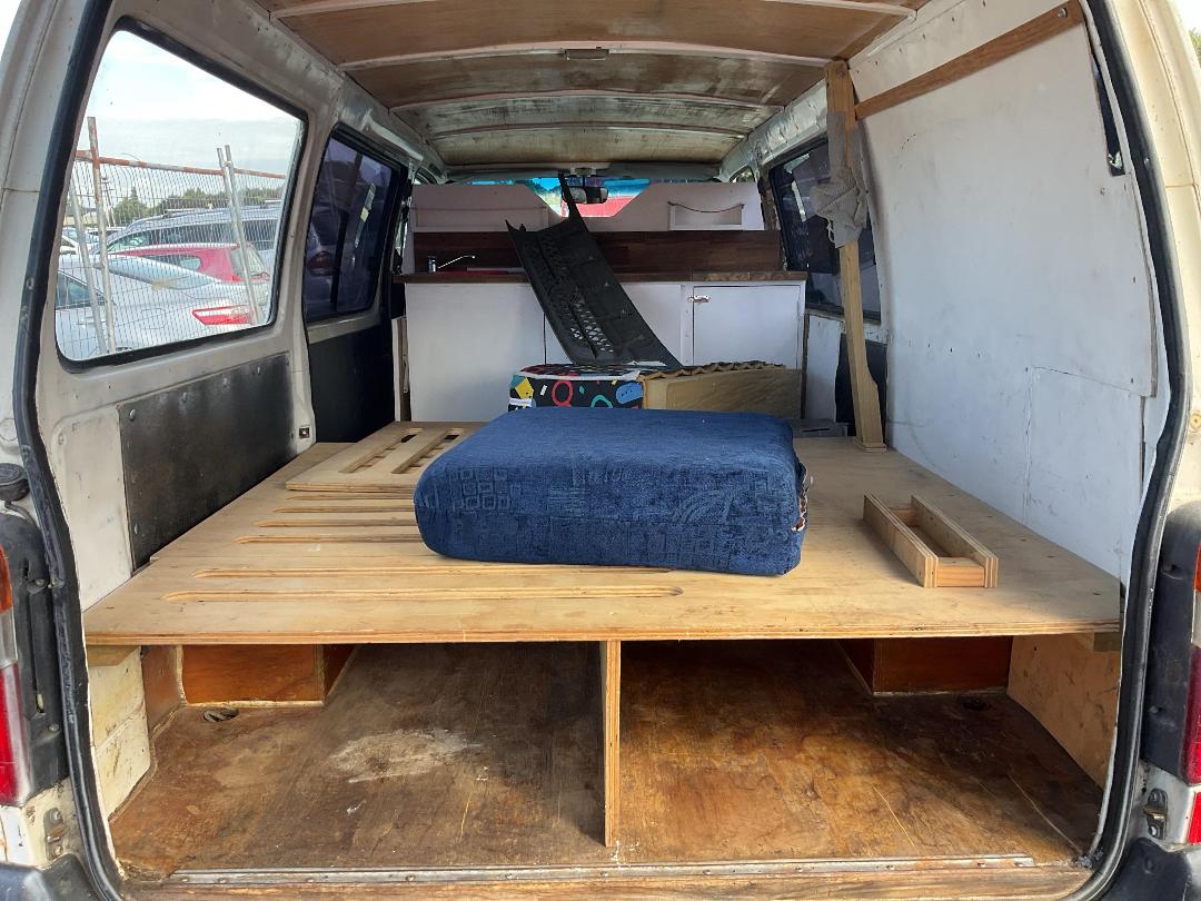 Photo '6' of Toyota Hiace Photo '6' of Toyota Hiace