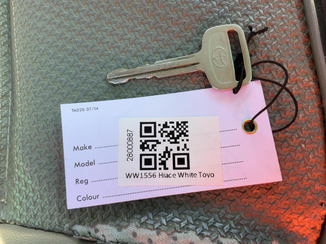 Photo '23' of Toyota Hiace ZL Photo '23' of Toyota Hiace ZL