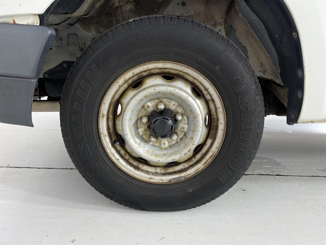 Photo '8' of Toyota Hilux