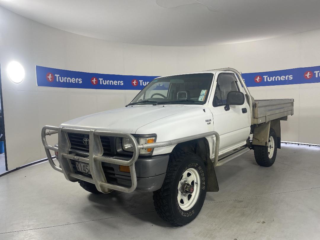 Photo '4' of Toyota Hilux