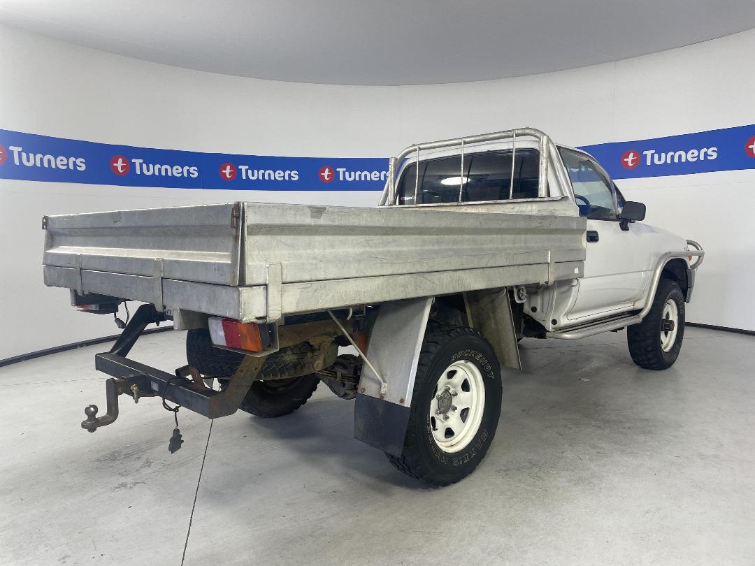 Photo '7' of Toyota Hilux