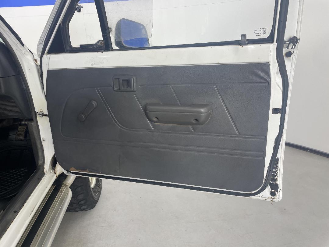 Photo '15' of Toyota Hilux