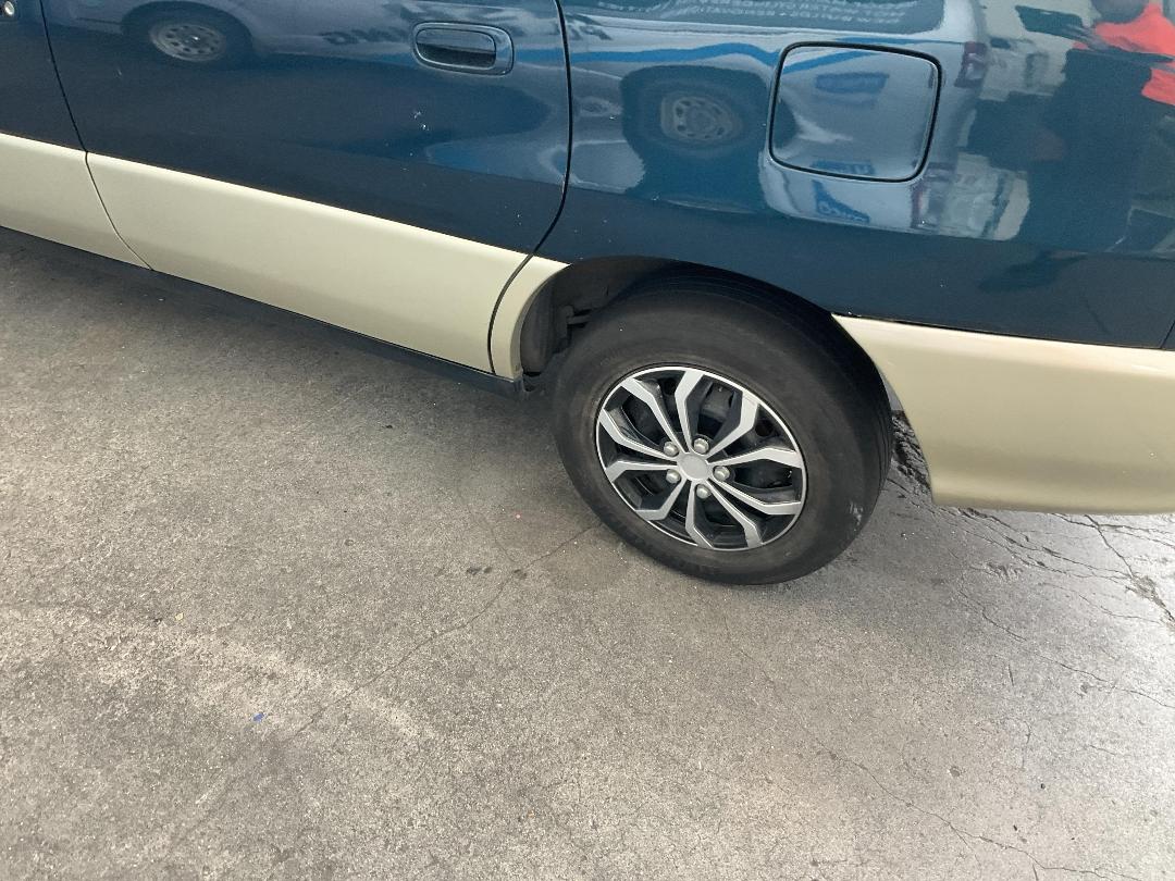 Photo '10' of Toyota Ipsum