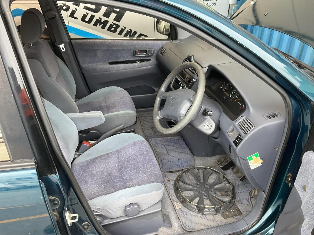 Photo '21' of Toyota Ipsum